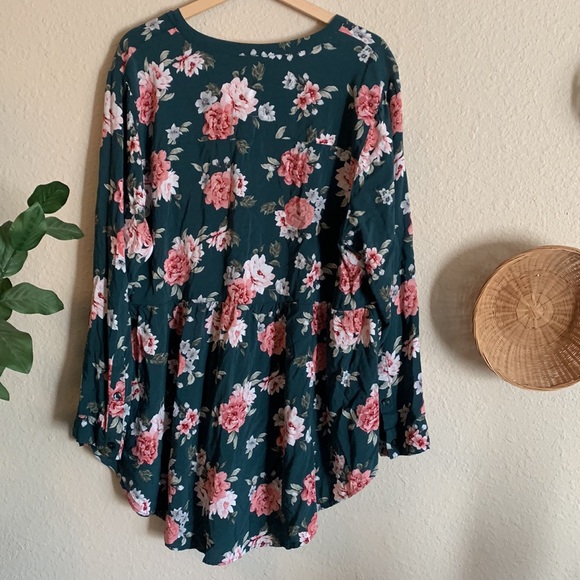 Torrid floral long sleeve blouse - Picture 5 of 5